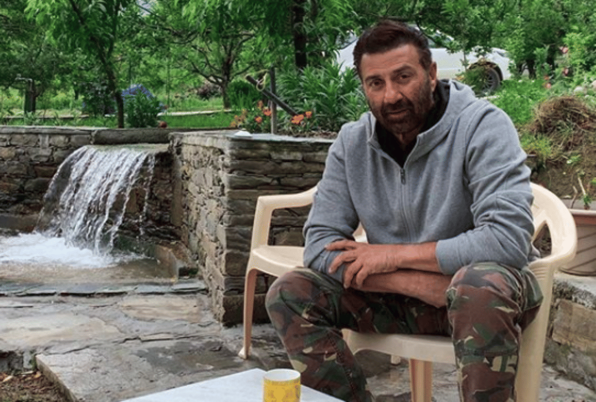 sunny deol post video to vacation trolled on social media