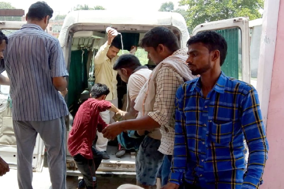 Two people killed and eighteen peoples injured in many road accident in Shamli