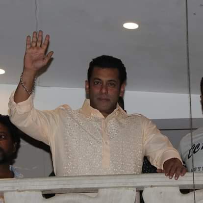 salman khan wishes his fans for Eid