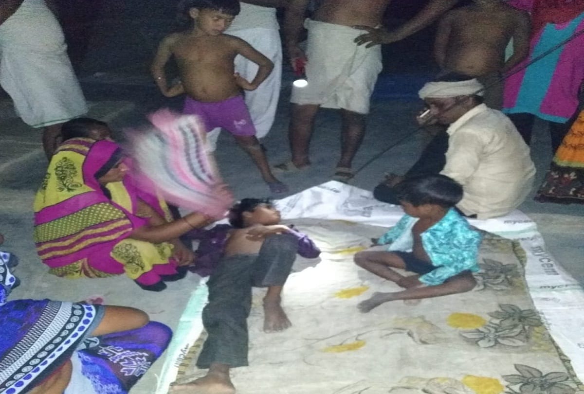 Lakhimpur Khi: 40-50 children fall ill due to eating ice cream