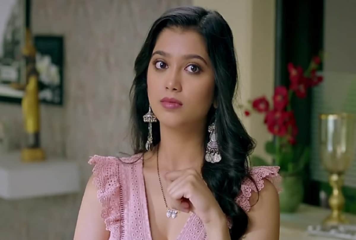 Bigg Boss ex contestant Digangana Suryavanshi python choked while doing upcoming film shooting