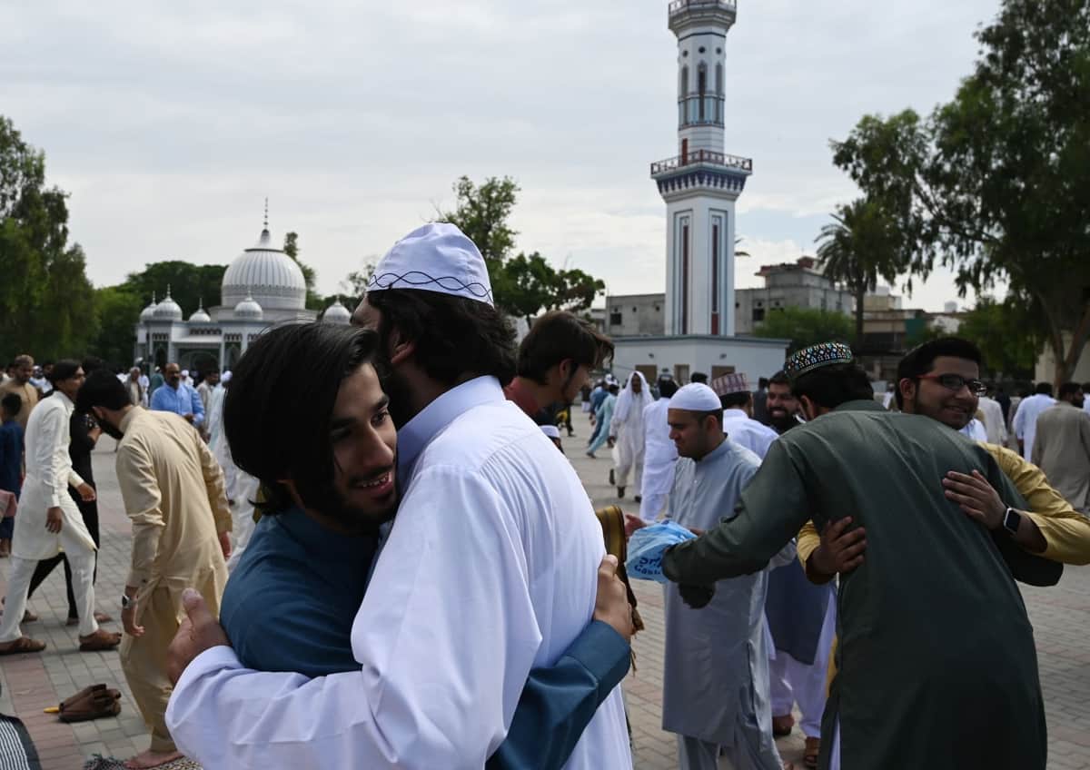 Eid-Al-Fitr 2019: See Pictures, How Pakistan celebrating Eid