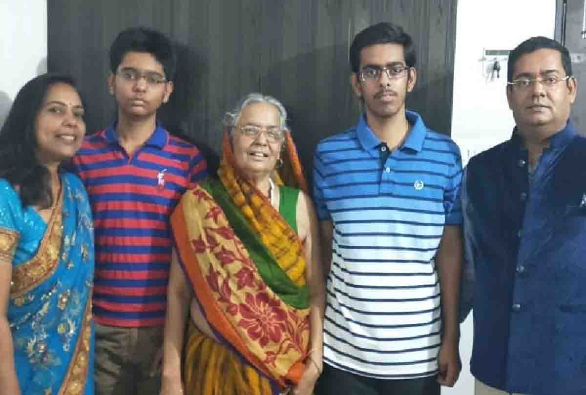 neet 2019 kanpur topper puspesh mishra want to become doctor