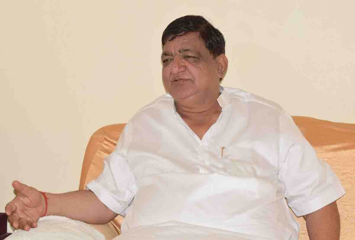 bjp leader naresh agrawal statement on akhilesh mayawati