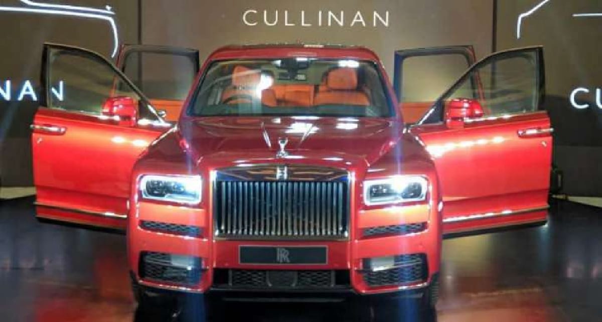 t-series chairman and film producer bhushan car got first rolls royce cullinan in Bollywood