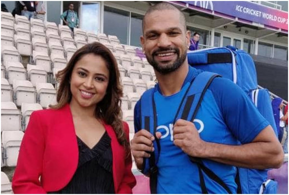 World Cup 2019: ICC mystery girl with Virat Kohli Shikhar-Dhawan and all Indian cricketers