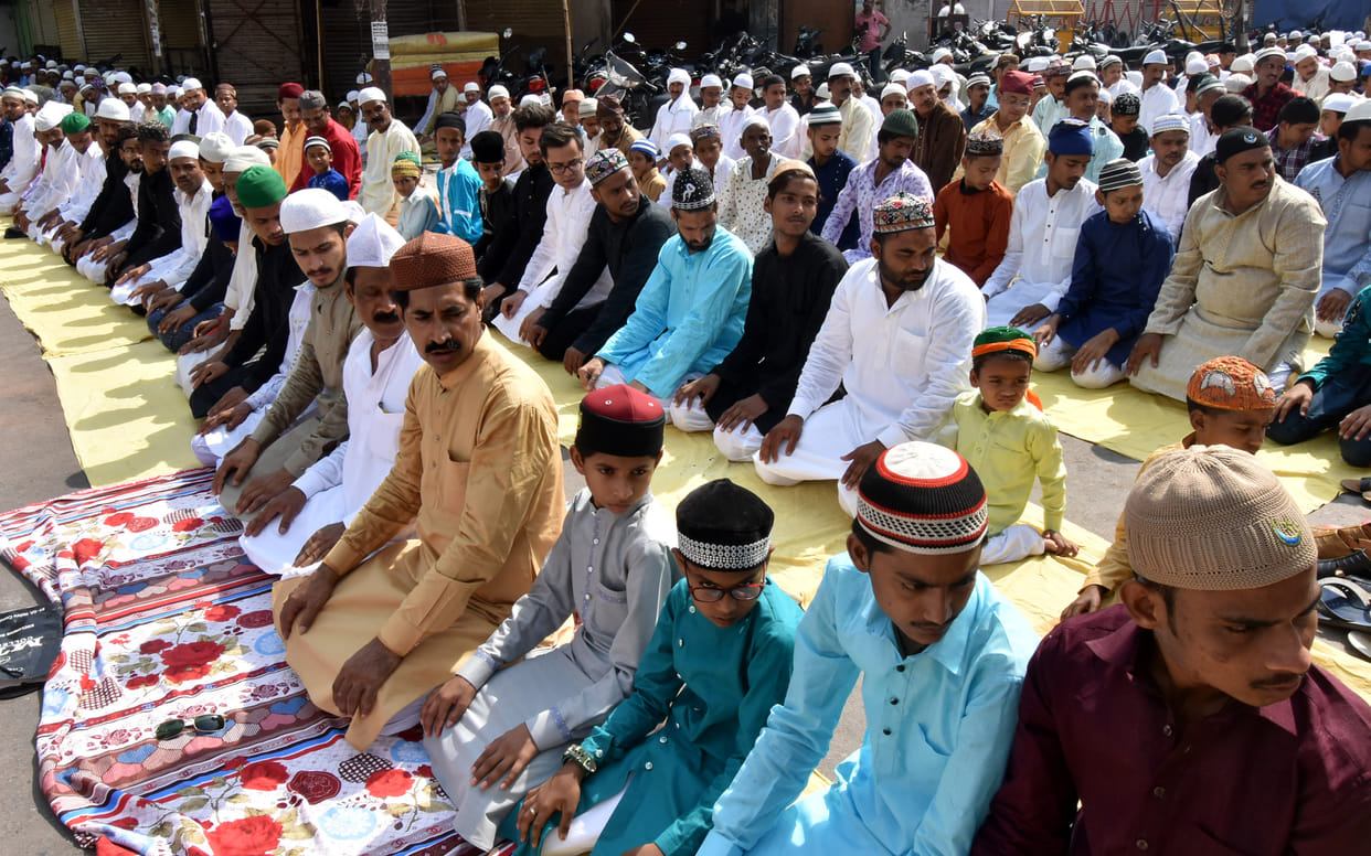 Khaariyas, Khuda's request for prosperity