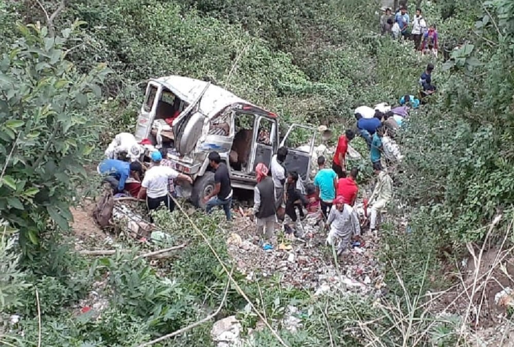 Uttarakhand Accident News: Bolero Car fell into ditch in Chamoli , Two people killed