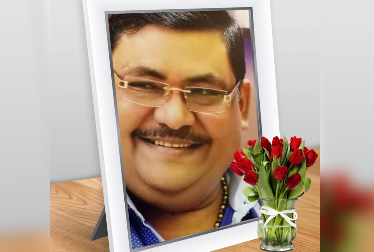 BJP leader shot dead in front of mother at Ghaziabad