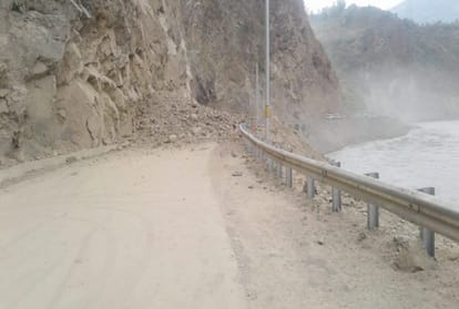 nh 305 closed for two days in kinnaur himachal