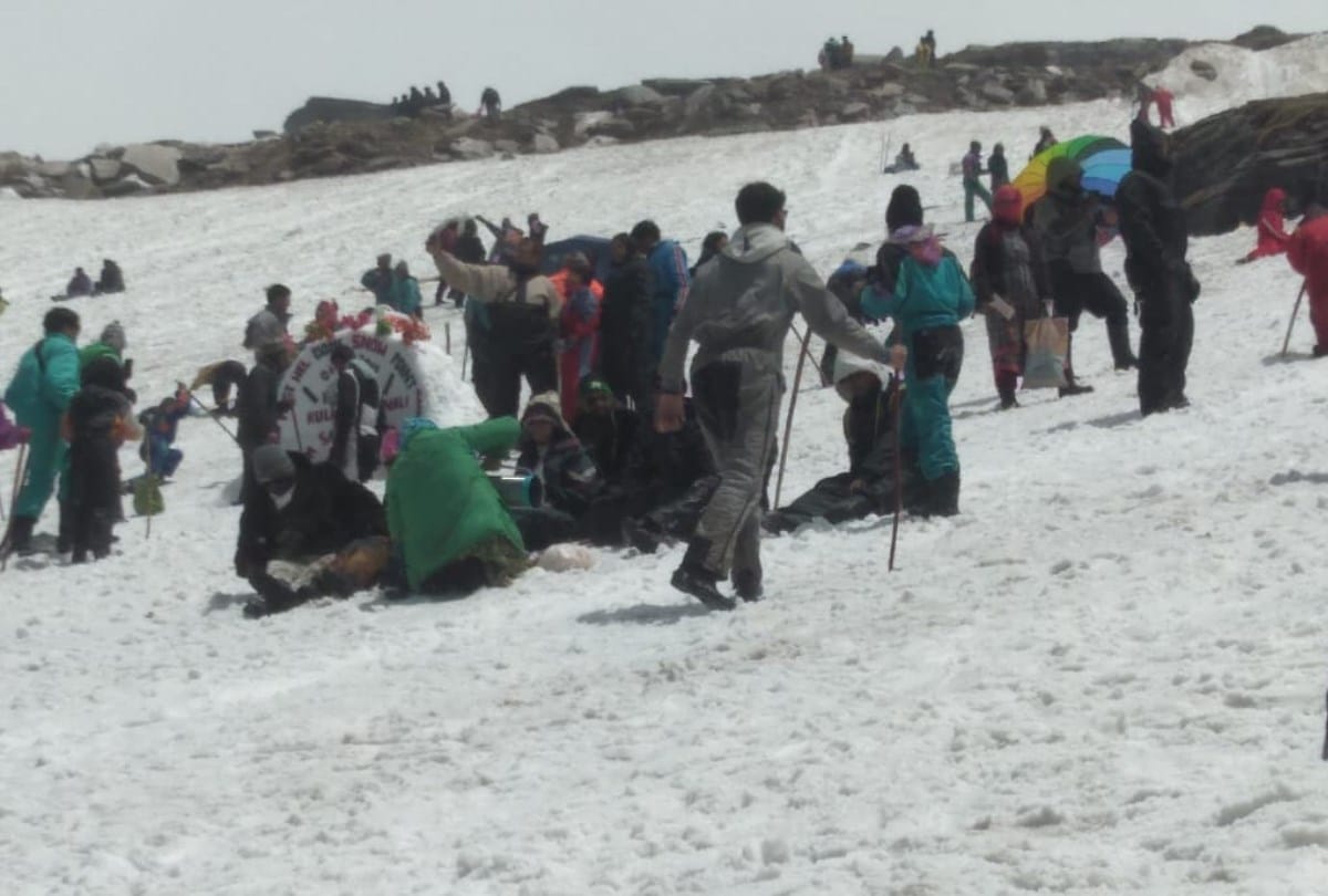 Fresh snowfall in Rohtang Pass Kullu Himachal Pradesh