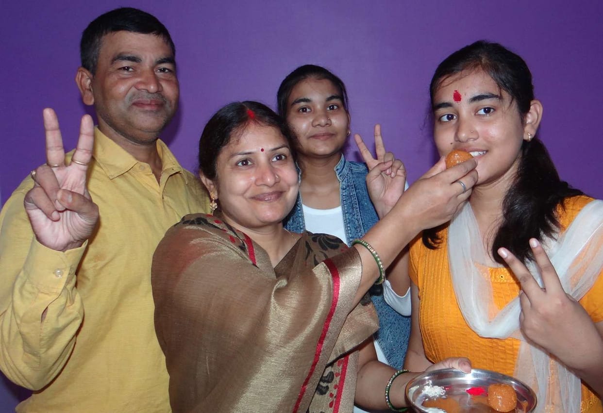 बलिया की बेटी ने नीट में मनवाया लोहा, खुशी