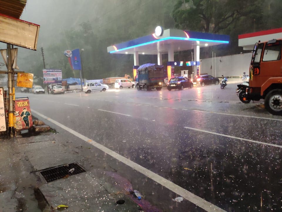 Heavy Hailstorm and storm rainfall alert in uttarakhand for next 12 hours