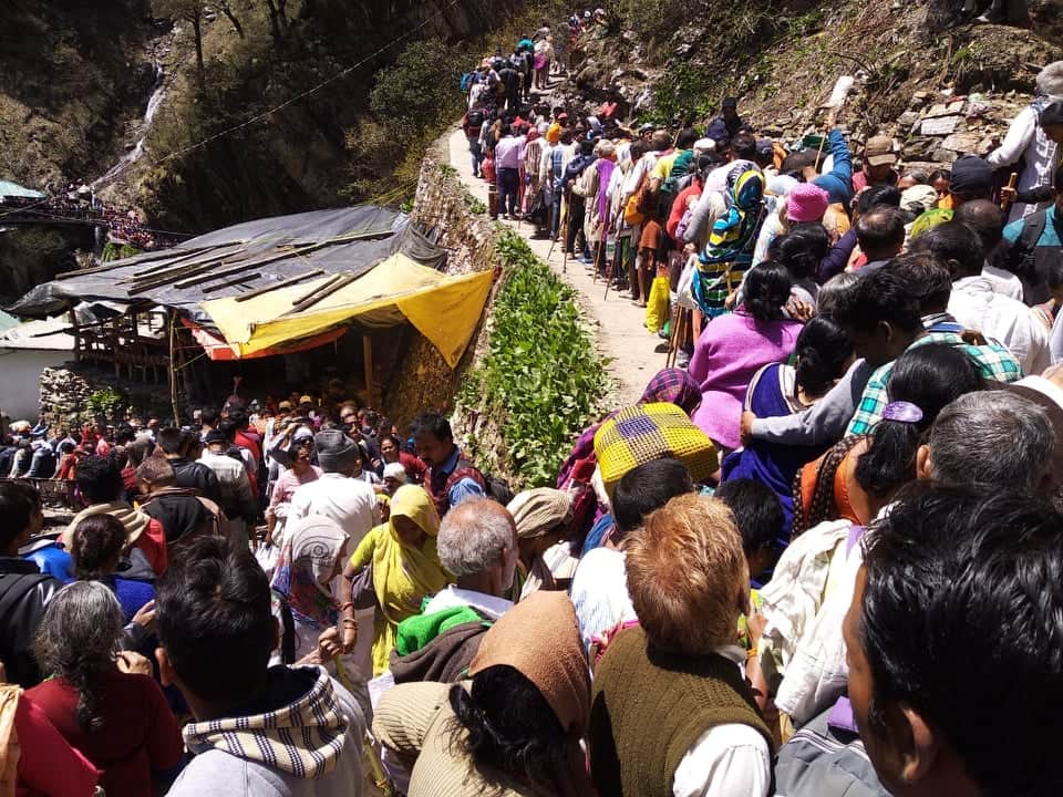 Pilgrims crowd Broke gangotri and yamunotri dham yatra Record of past many Years