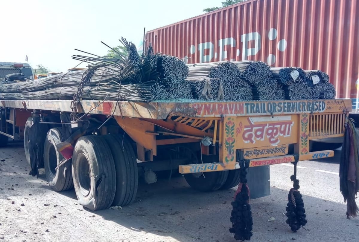 two died in an accident in ayodhya