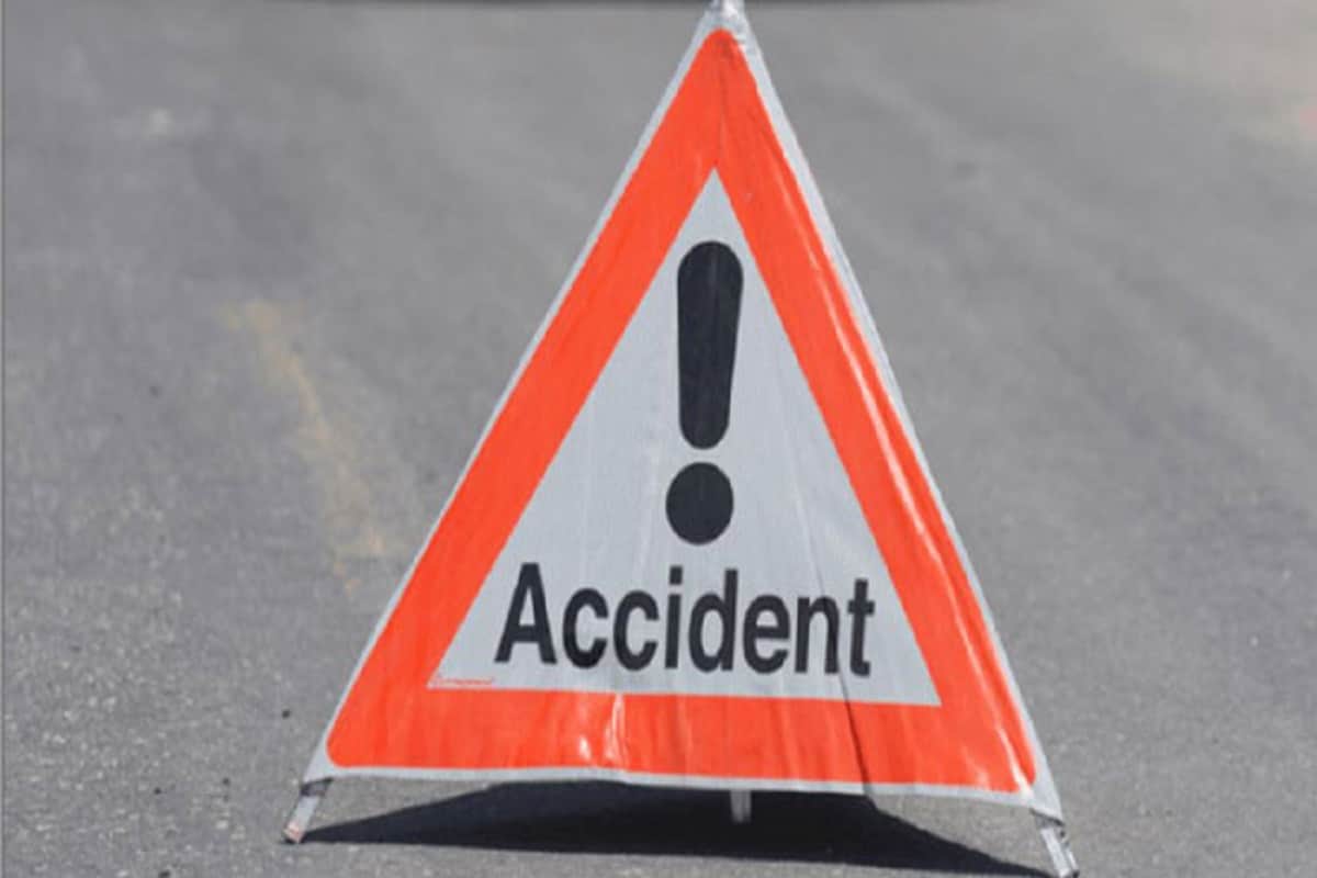 you can be arrested and fined if you do photography in accident