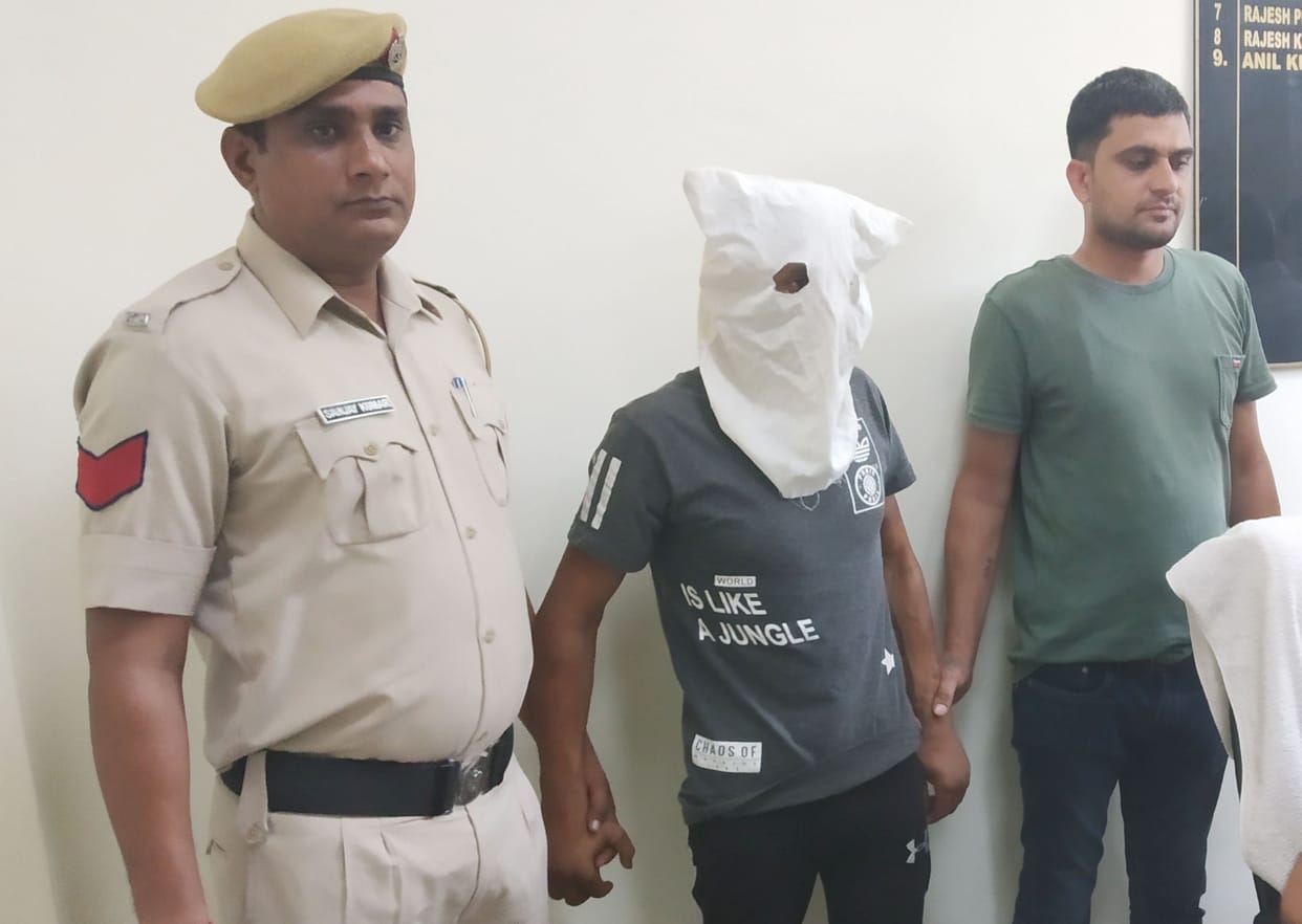 fracture gang's member arrested