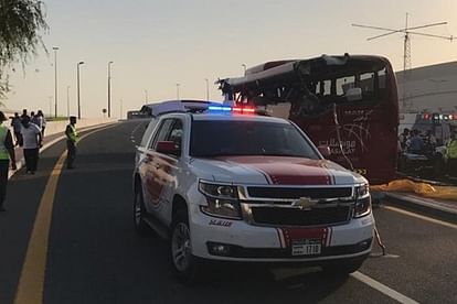 6 among 17 people died and five others critically injured when bus met with an accident in Dubai