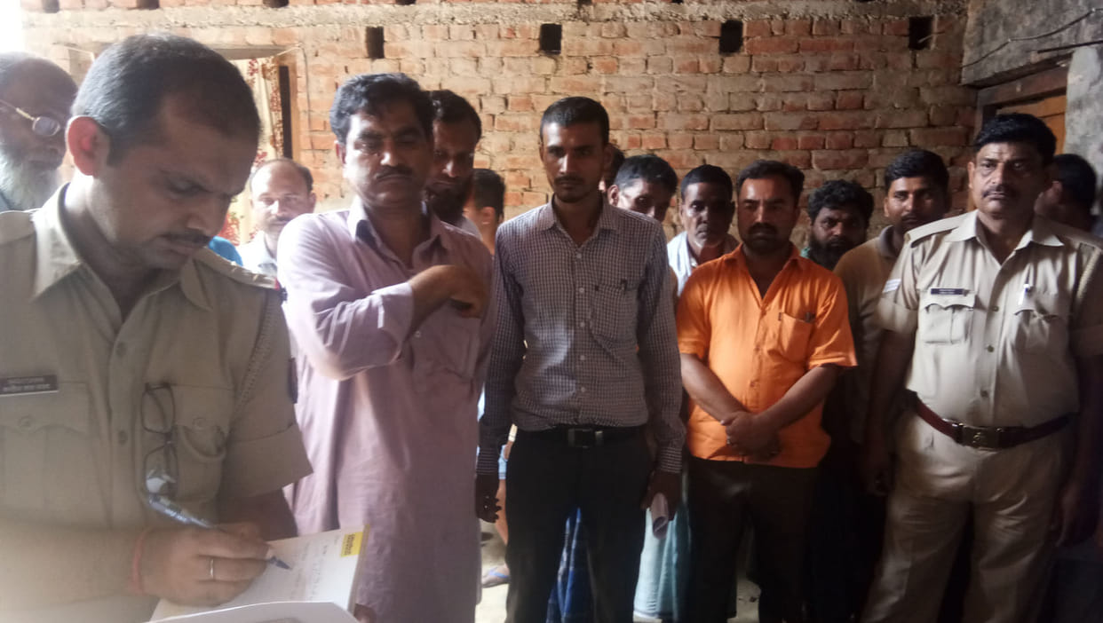 प्रेमी के साथ मिलकर बहू ने ससुर को मार डाला