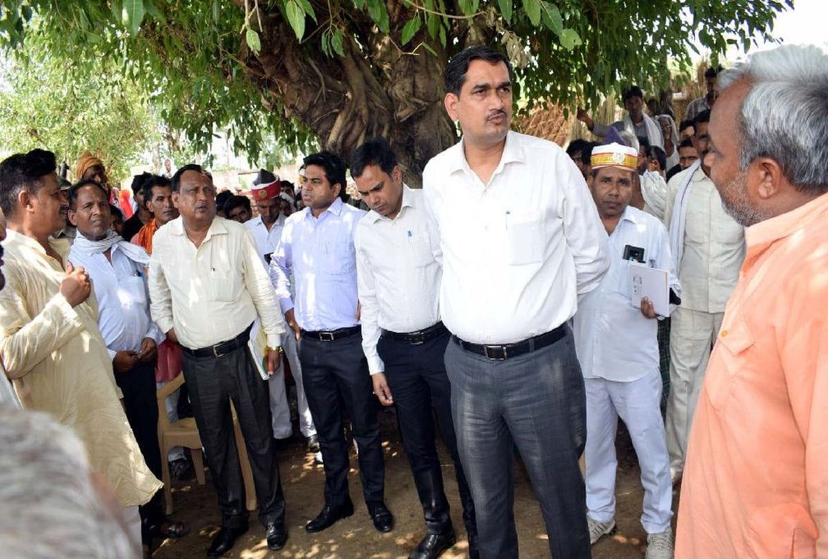 Compensation issued nine lakh rupees from typhoon deaths in kasganj
