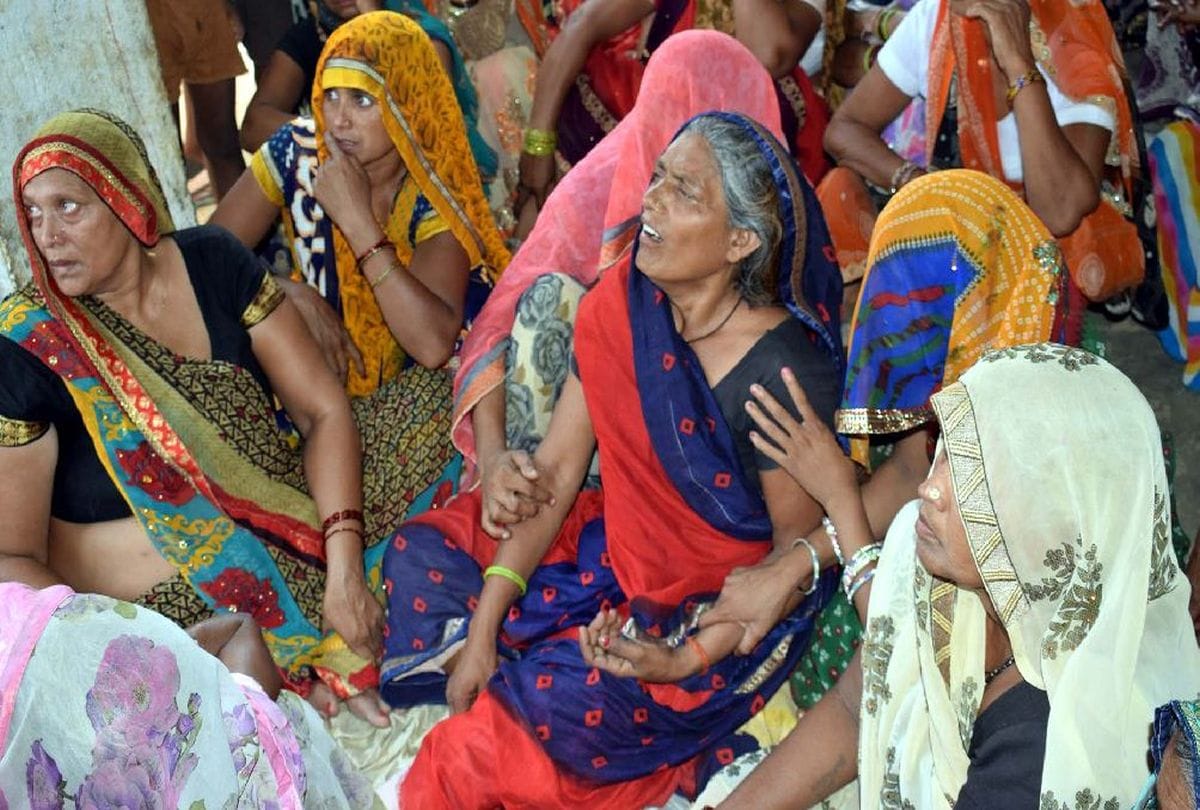 Compensation issued nine lakh rupees from typhoon deaths in kasganj