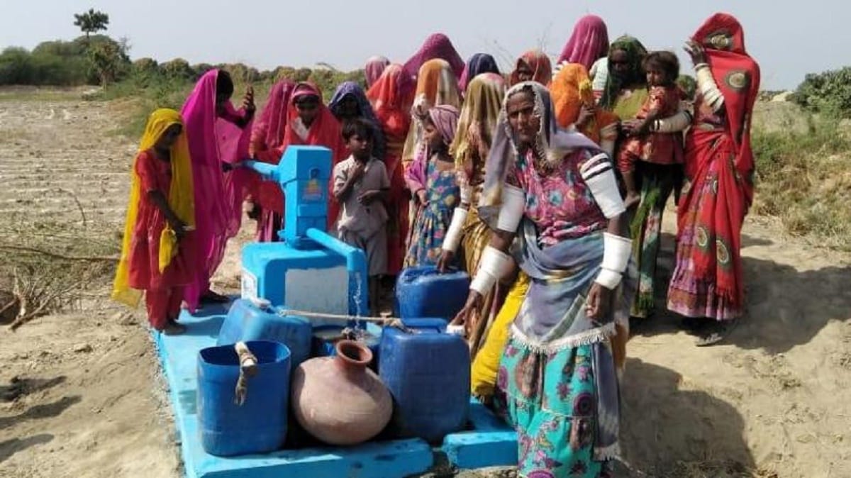 Dubai-based Indian businessman builds 62 water hand pumps in Pakistan