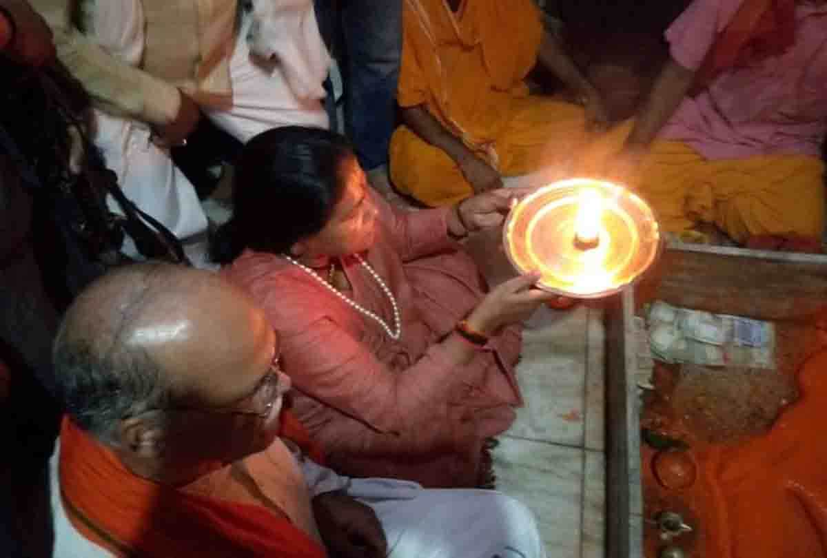 sadhvi niranjan jyoti statement on ram mandir
