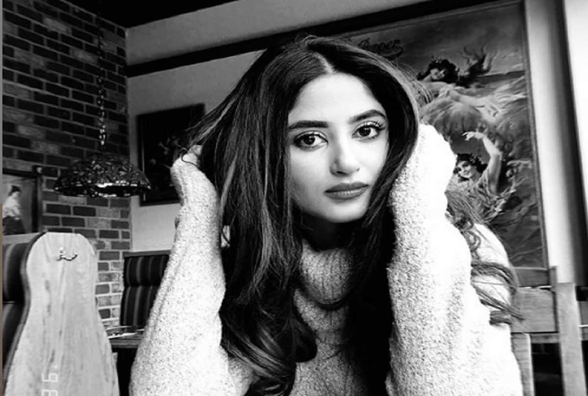 Pakistani actress Sajal Aly who played Sridevi daughter in Mom engaged with boyfriend Ahad Raza Mir