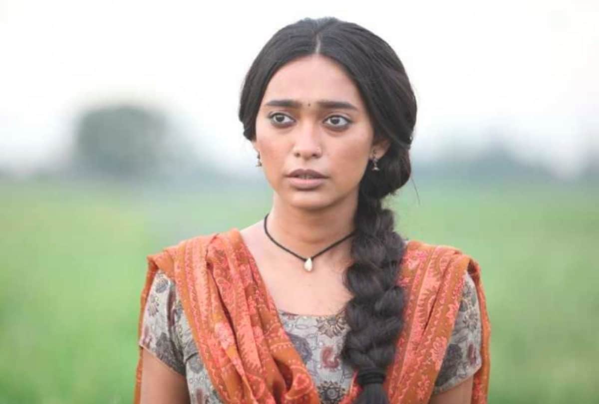 Four More Shots Please actress Sayani Gupta interview