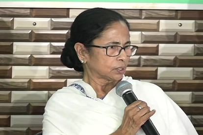Mamata Banerjee said Planning Commission was better than NITI Aayog in a Press Conference
