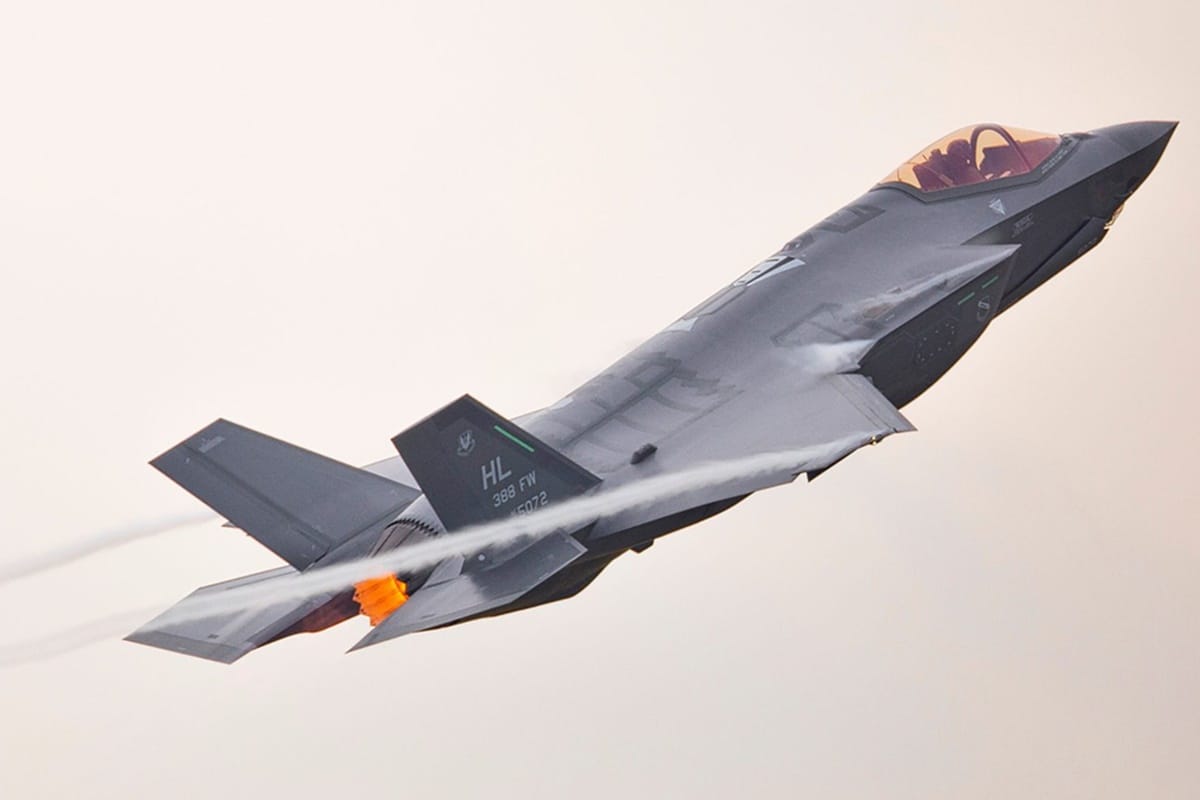 German government decision to buy US made f-35 stealth fighter has sparked a major controversy