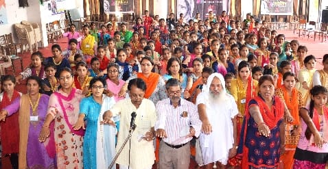 संस्कार और शक्ति का मेल बनाता है ‘अपराजिता’