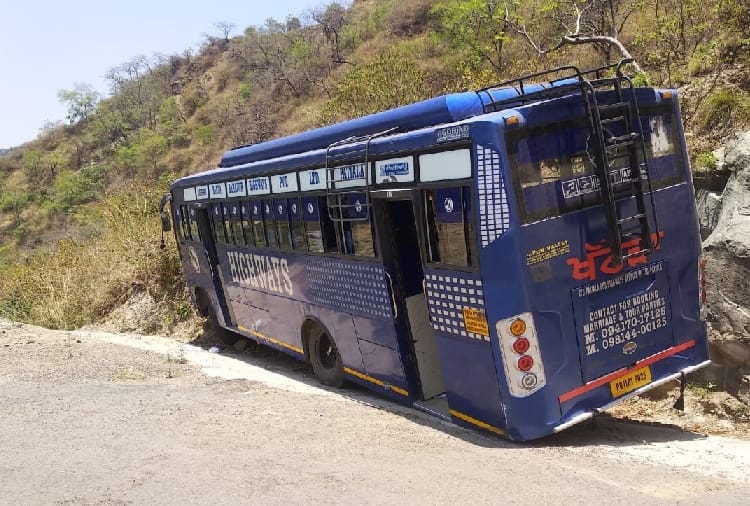 Bus driver vision averted major accident in Morni