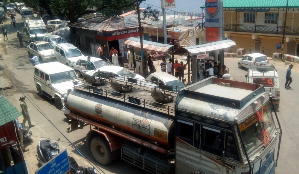 tourist boom in uttarakhand people faces many problem