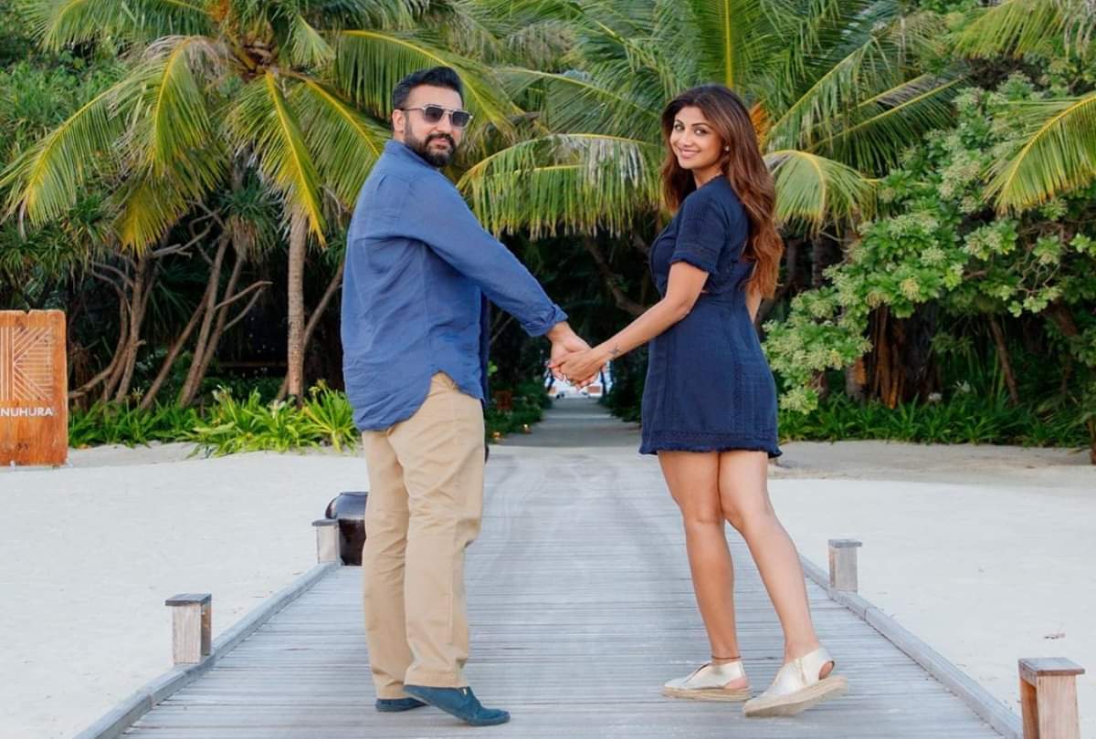 Karwa Chauth 2020 Shilpa Shetty Husband Raj Kundra Share Funny Memes On The Occasion