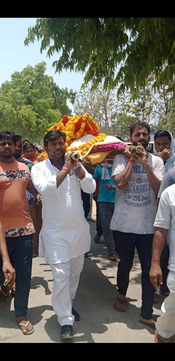 निधन पर शोक की लहर