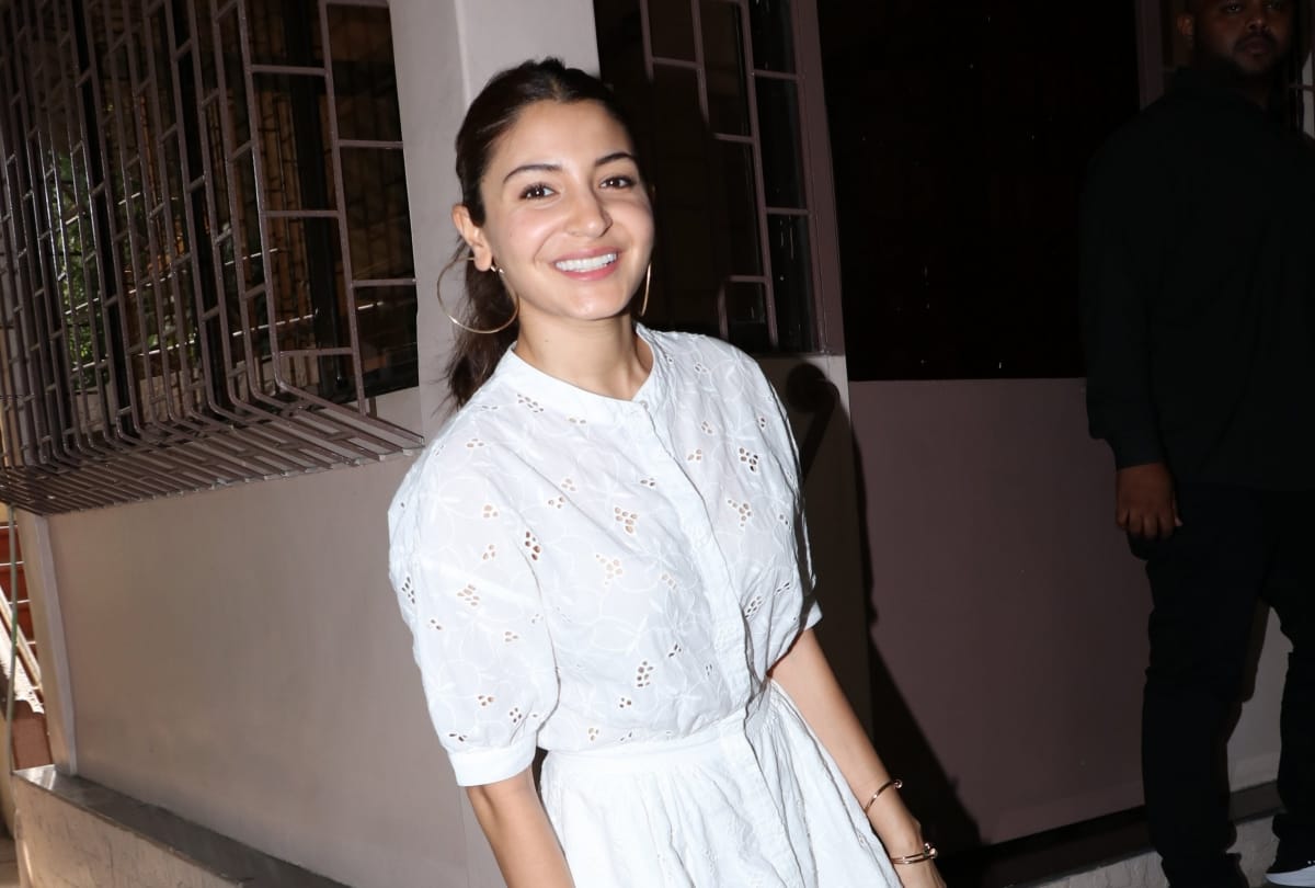 anushka sharma start campaign against animal violence