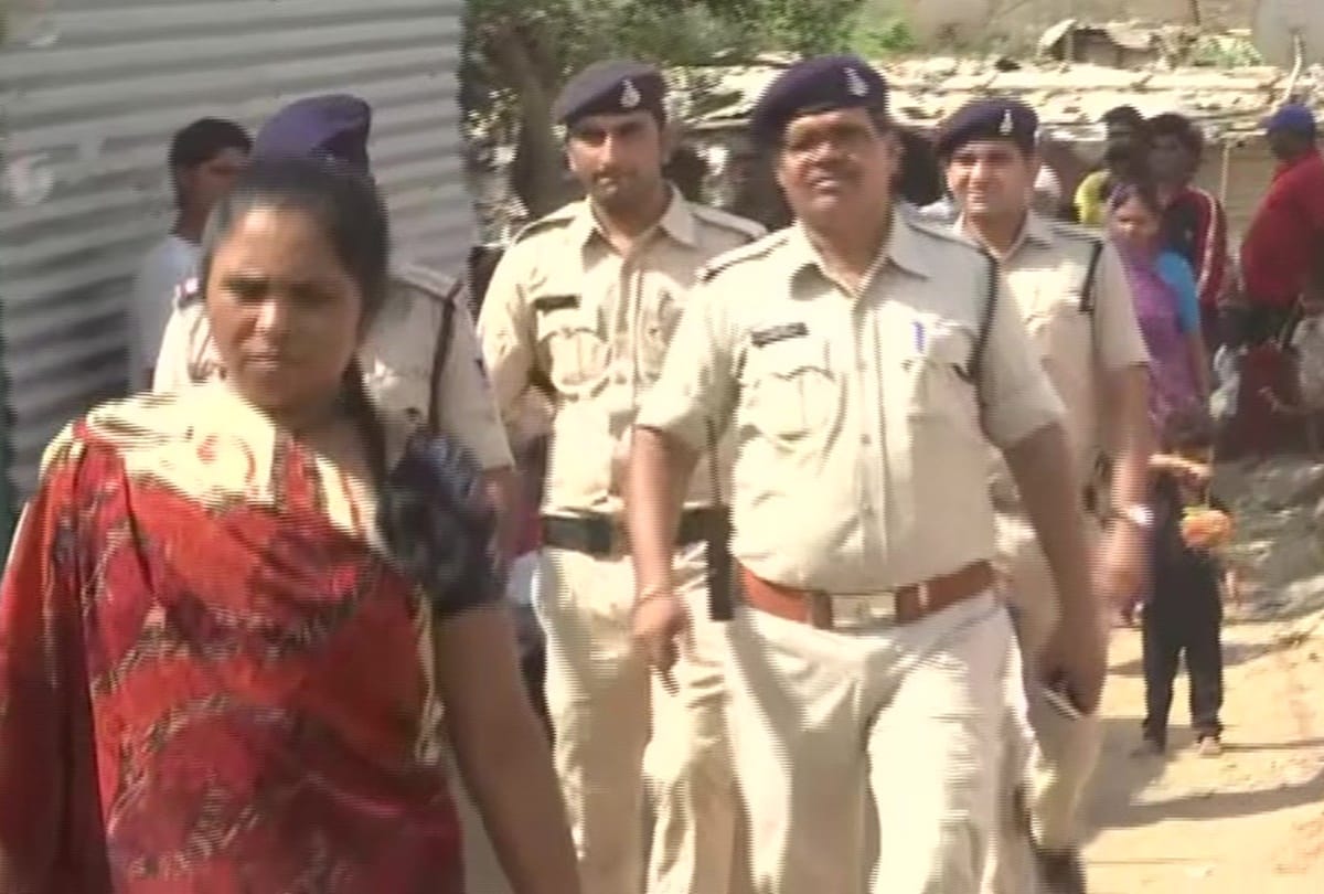 Body of a 8 year old girl was found in a drain at Kamla Nagar Bhopal