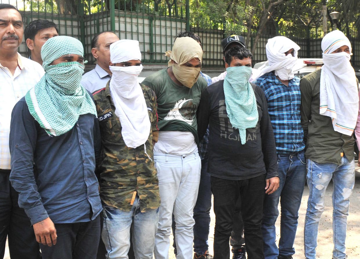 6 criminal arrested