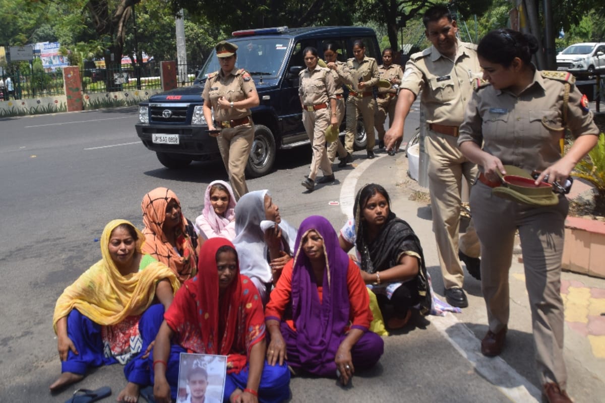 relatives of missing son attempted suicide in Meerut