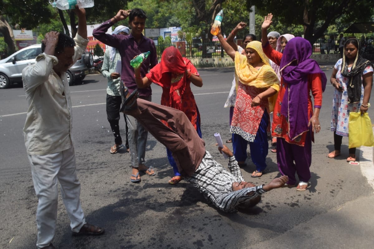 relatives of missing son attempted suicide in Meerut