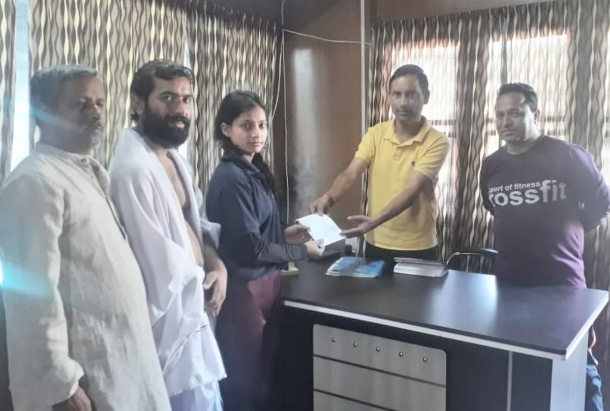 kaushalya to make rwo records in yoga in kangra himachal pradesh
