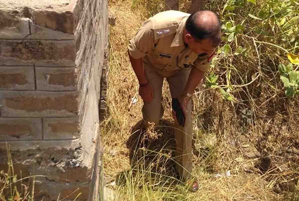 girl brutally murdered in up