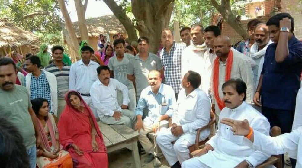 state minister anil rajbhar reached motilal house