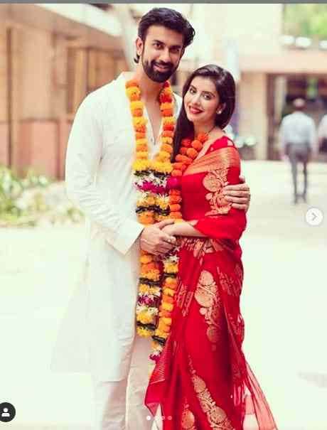 sushmita sen brother rajeev sen got married with girlfriend charu asopa know about rajeev