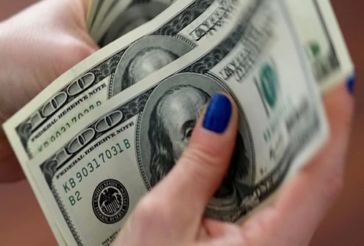 A woman in UAE collect 50,000 dollar through online begging