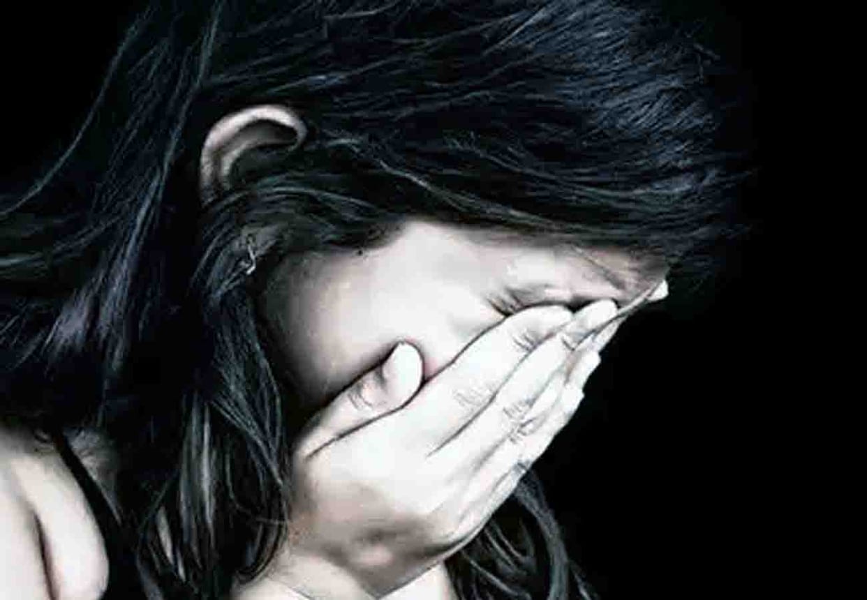 drinking alcohol mother beats me and grand mother said girl