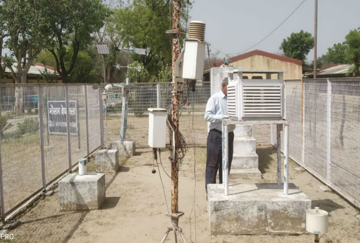 highest recorded temperature 50 degree in mathura on monday