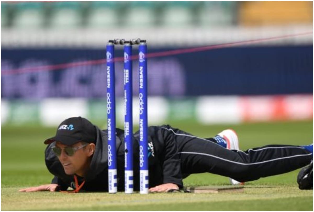World Cup 2019: zing bails controversy India vs Australia David Warner Jasprit Bumrah