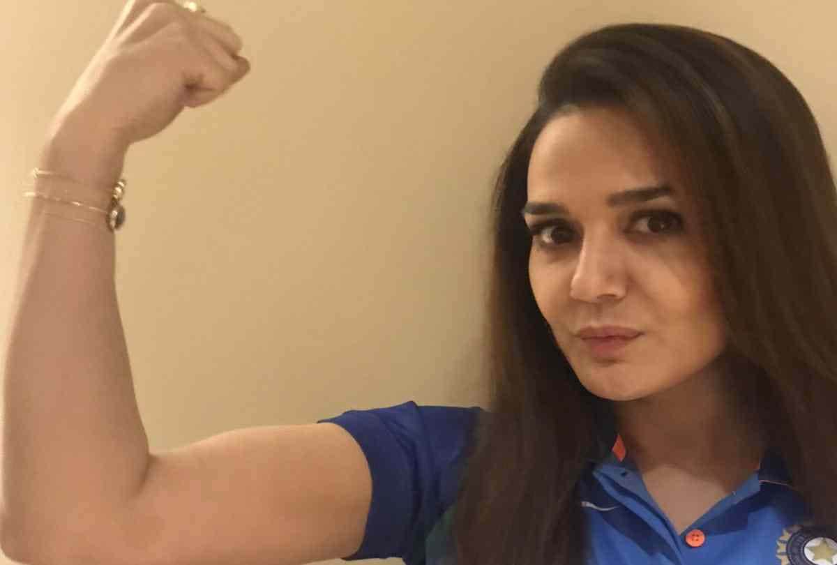 Preity Zinta has farming in her los angeles home video goes viral